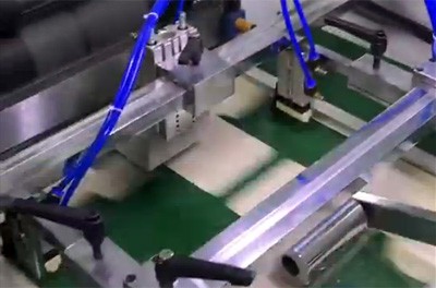 750T Fullautomaticcornercuttingandwirepressingwindowpatchingmachine